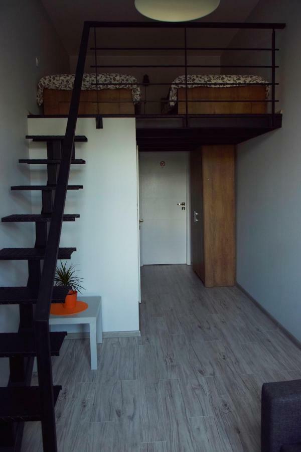 Loft Wroclaw Pansiyon Dış mekan fotoğraf